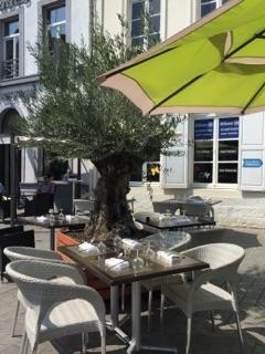 Hotel Restaurant Les Arcades Валенсиен Екстериор снимка